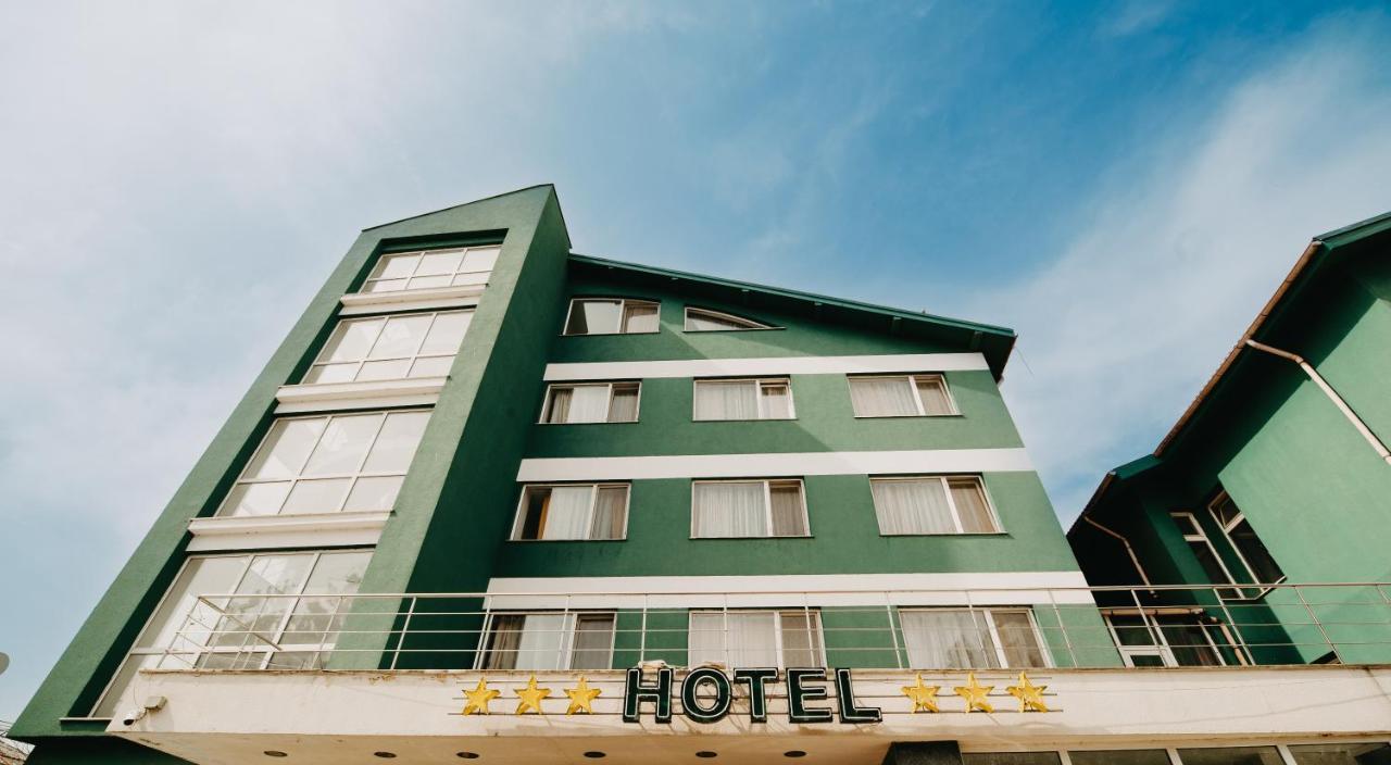 Hotel Atlantis 툴체아 외부 사진